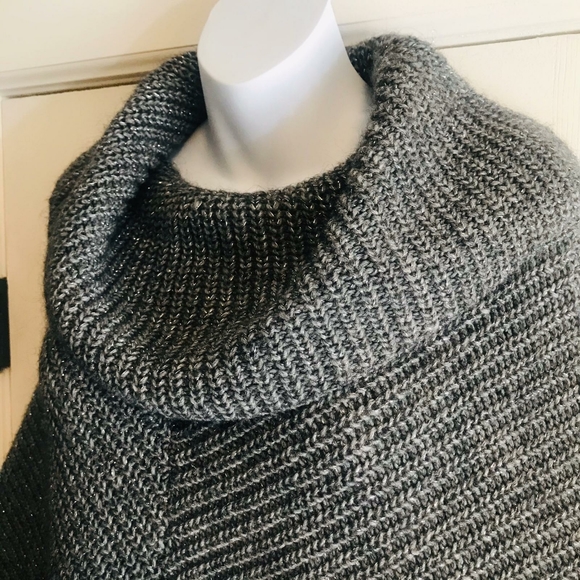 NWT Italy-Paola Manfredi METALLIC Cable Sweater M - Picture 3 of 8